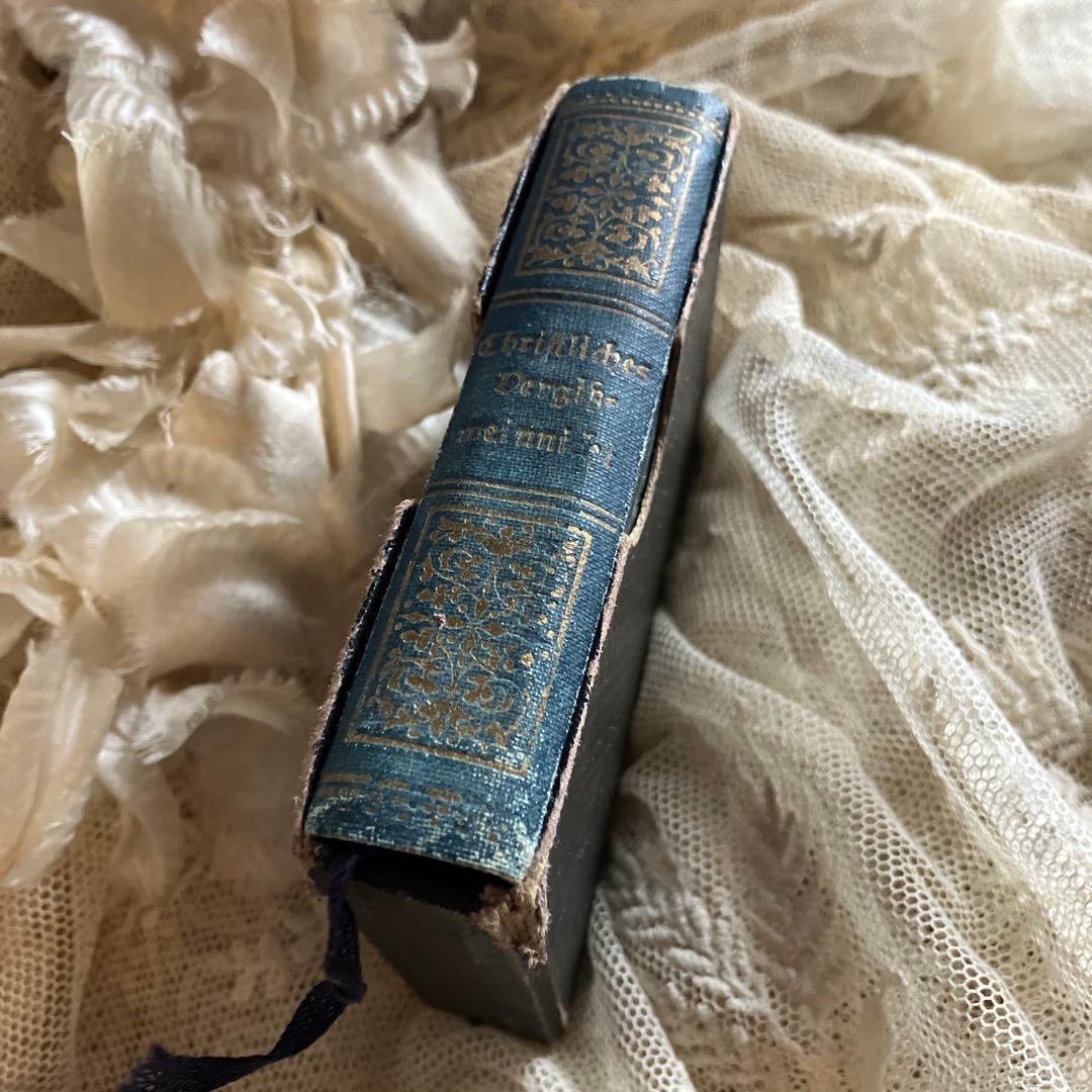 ドイツアンティーク聖書　可愛らしい天使　装丁　カバー付き