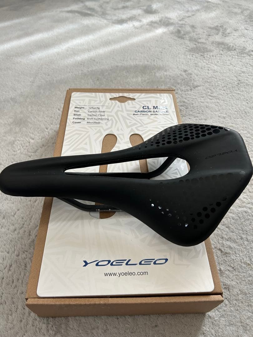 YOELEO CL MAX 超軽量カーボンサドル 幅140mm