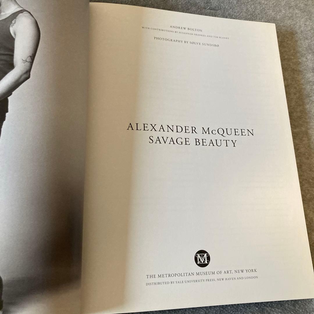 アレキサンダーマックイーン Savage Beauty McQueen スカル