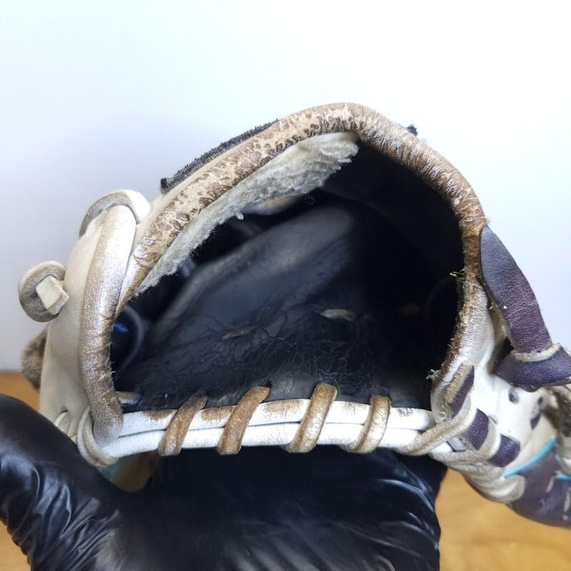 ウイルソン ウイルソンベア 超人気 限定モデル ベアー切り抜き 軟式グローブ