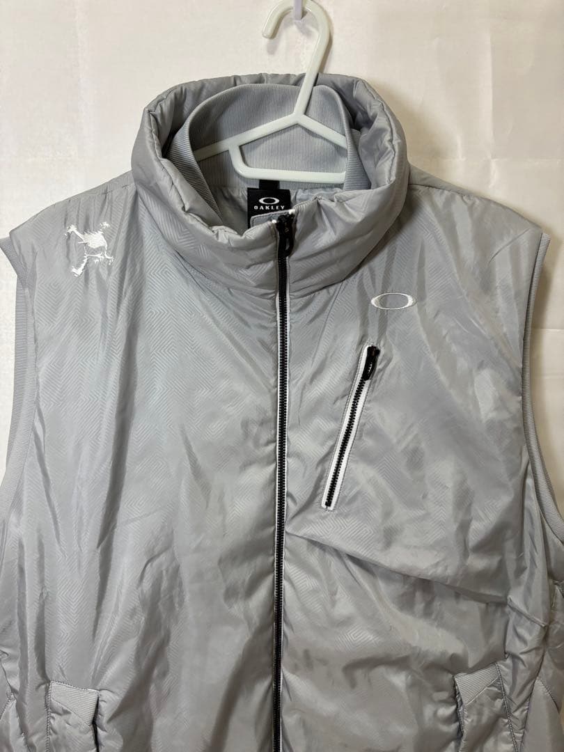 OAKLEY スカル ダウンベスト XL グレー 軽量 ゴルフウェア メンズ