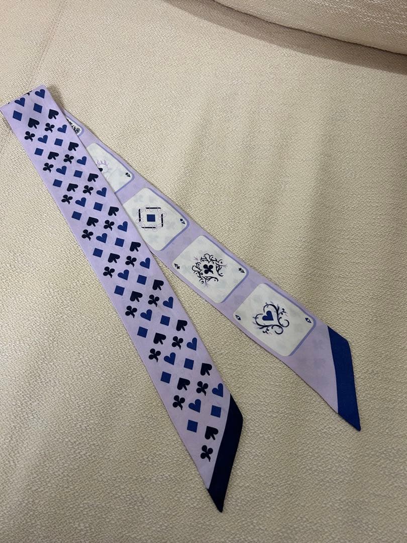 HERMES シルクスカーフ 紫色