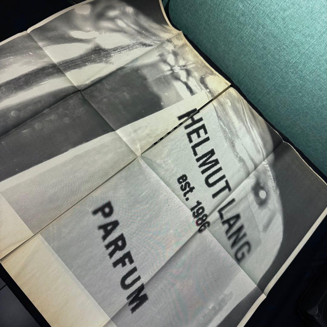 2000年発行 HELMUT LANG アート新聞 ジェニー・ホルツァー 香水