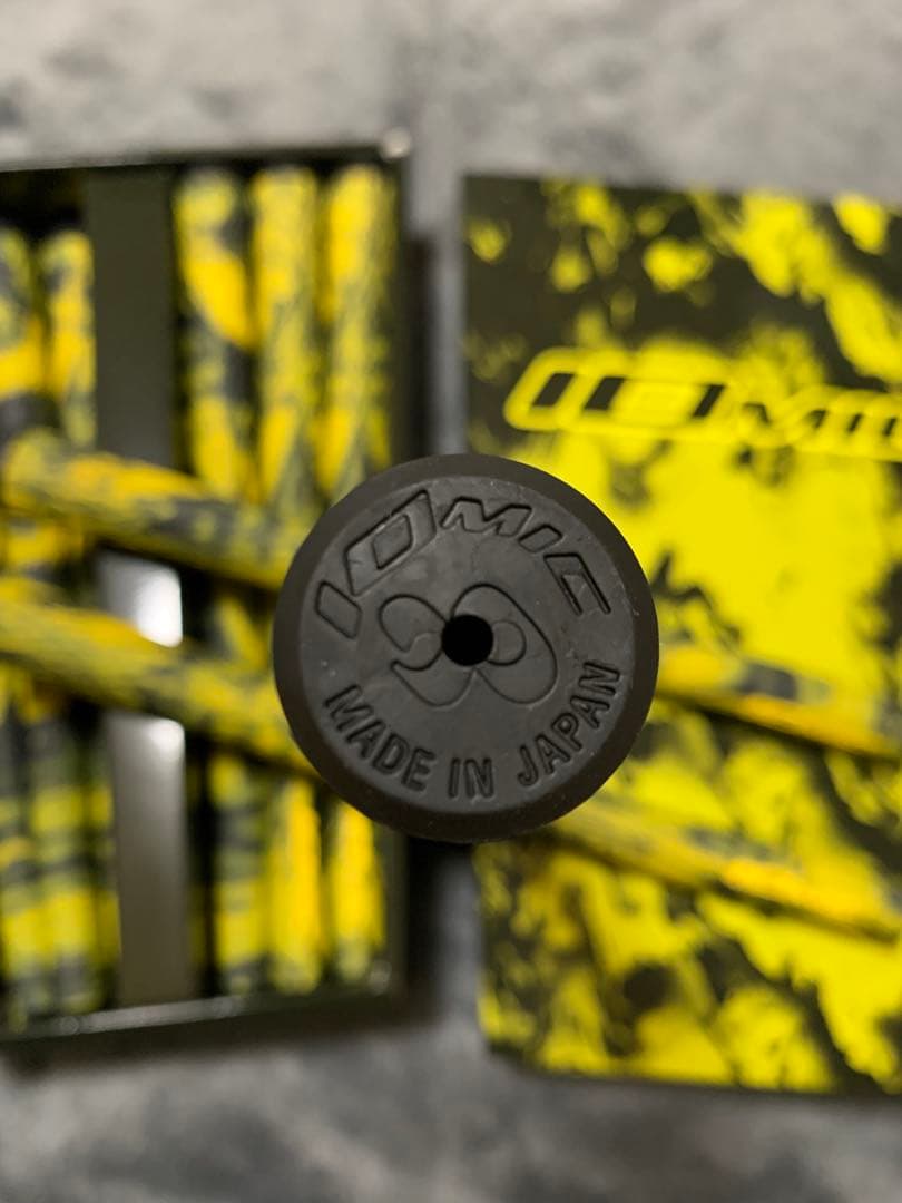 IOMIC 記念セールギフト ゴルフグリップ（ラインあり）