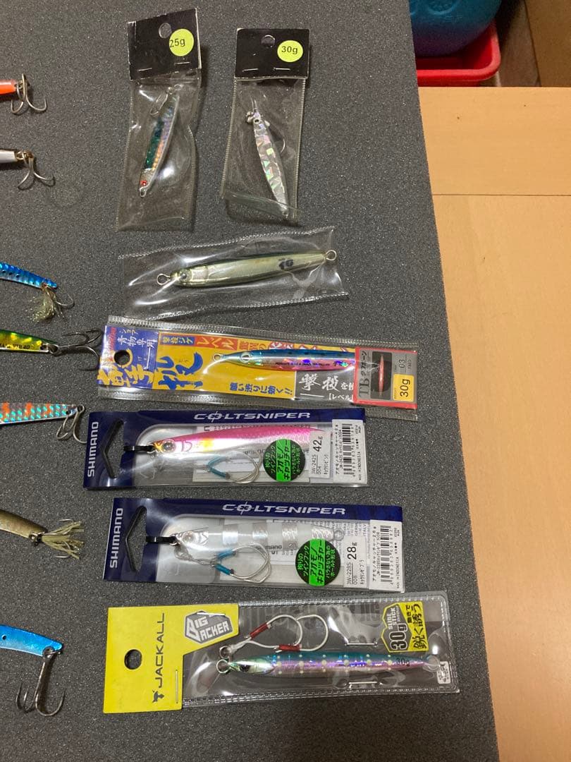 ライトショアジギング全56個　メタルジグ54個大半25g〜40gポッパー2個