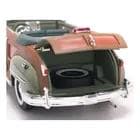 1/18サンスター1948 Chrysler Town and Country