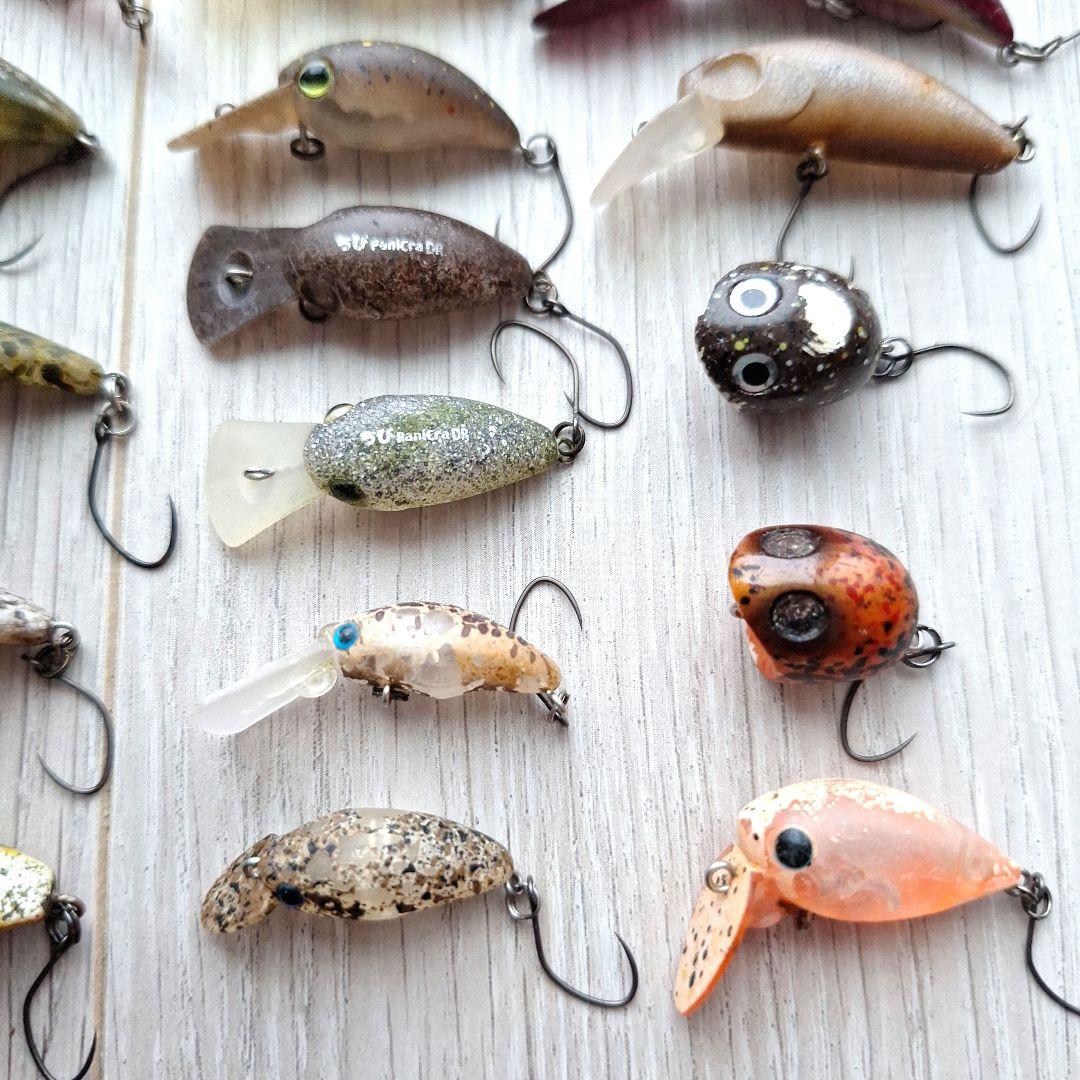 【ジャンク品】　エリア　トラウト　クランク　まとめ売り　16個セット