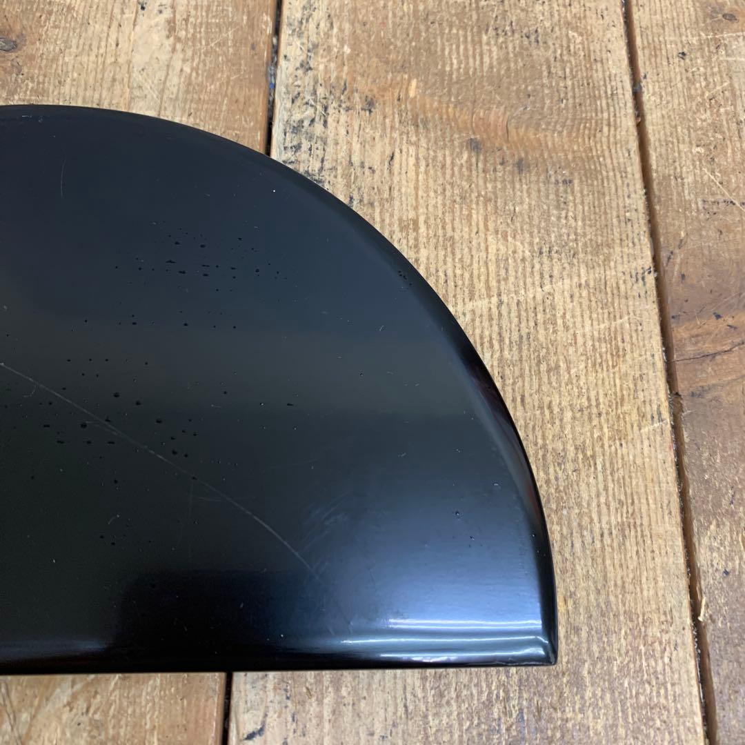 D-5 【美品】半月皿 5枚セット 朱縁 黒塗り 菊紋 漆器 漆塗り お正月 お