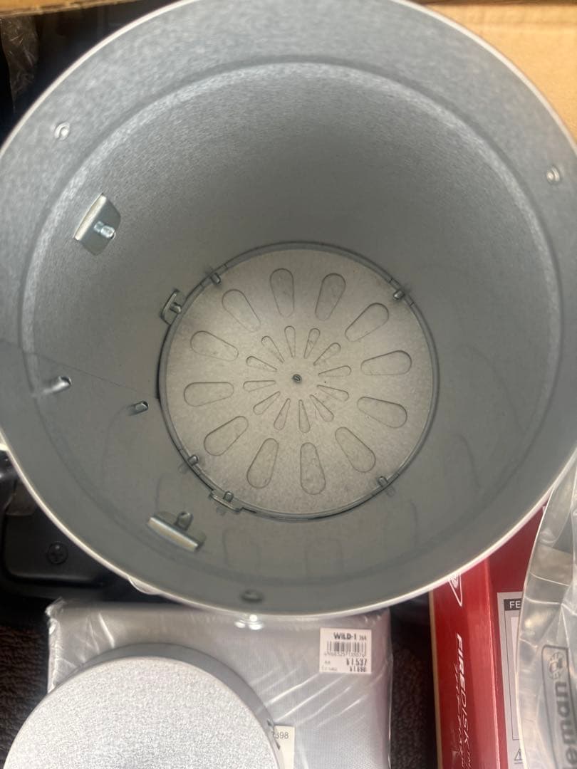 Coleman 焚き火台・墨消し・薪セット