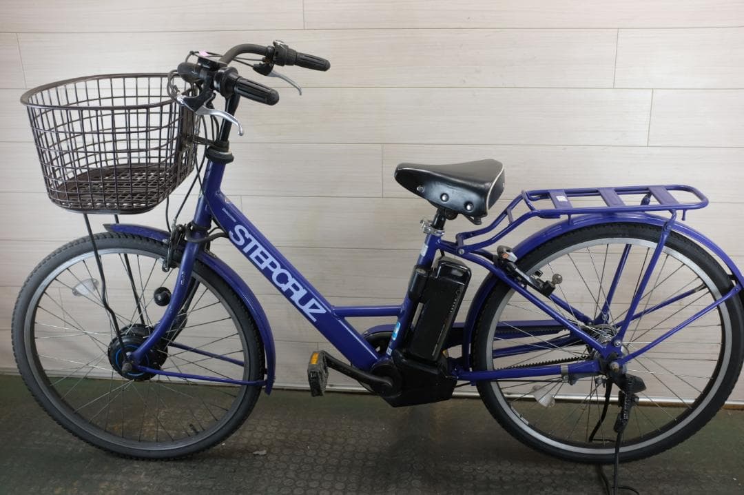 電動自転車 ブリヂストン製STEPCRUZ　26インチ 3段変速 8.0Ah