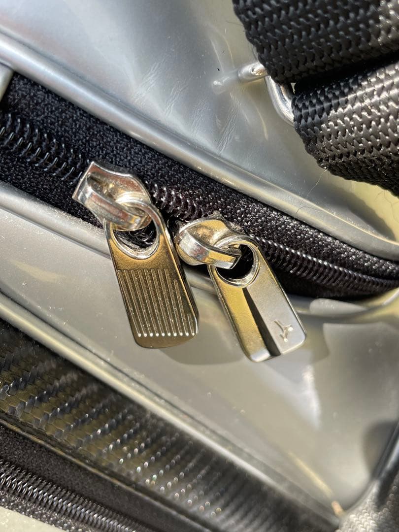 新品未使用品　MIZUNOミズノ キャディバッグ9.5型　シルバー