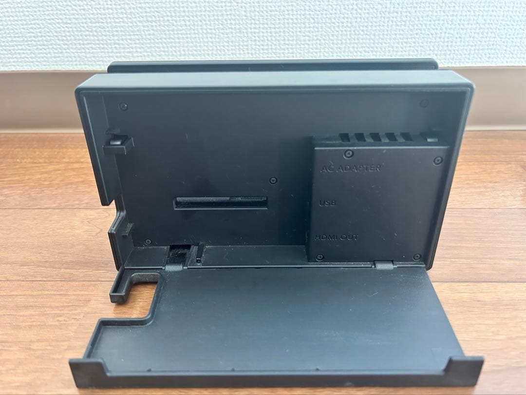 任天堂 Nintendo Switch 本体（SDカード付　256GB)