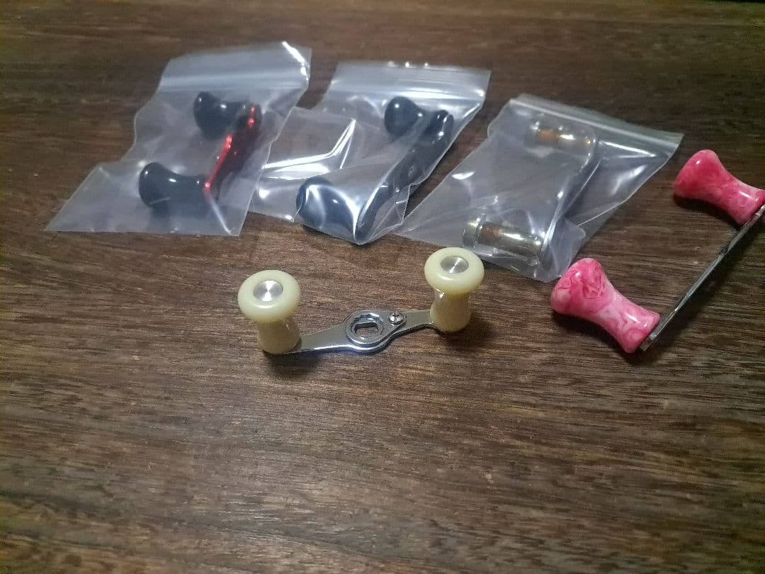 ザウルス　バルサ50　ショートツインハンドル　シルバー×ホワイト　軸間60mm