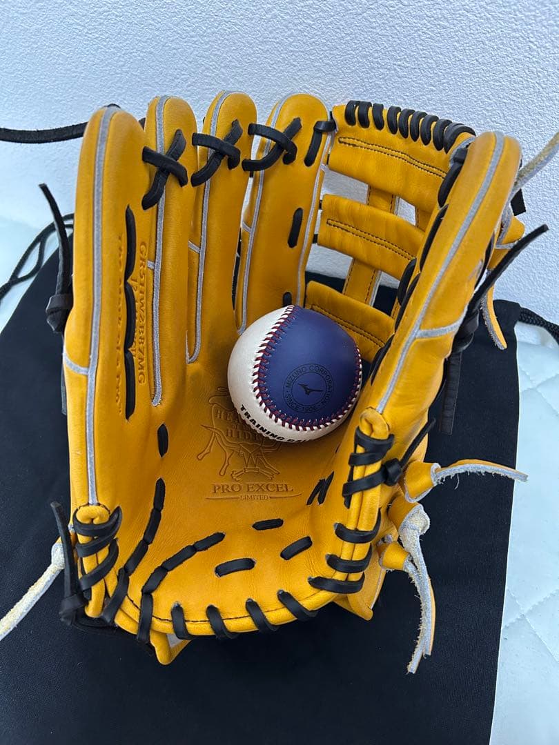 今週末まで値下げ！！Rawlings wizard02 一般軟式　ゴールドタン