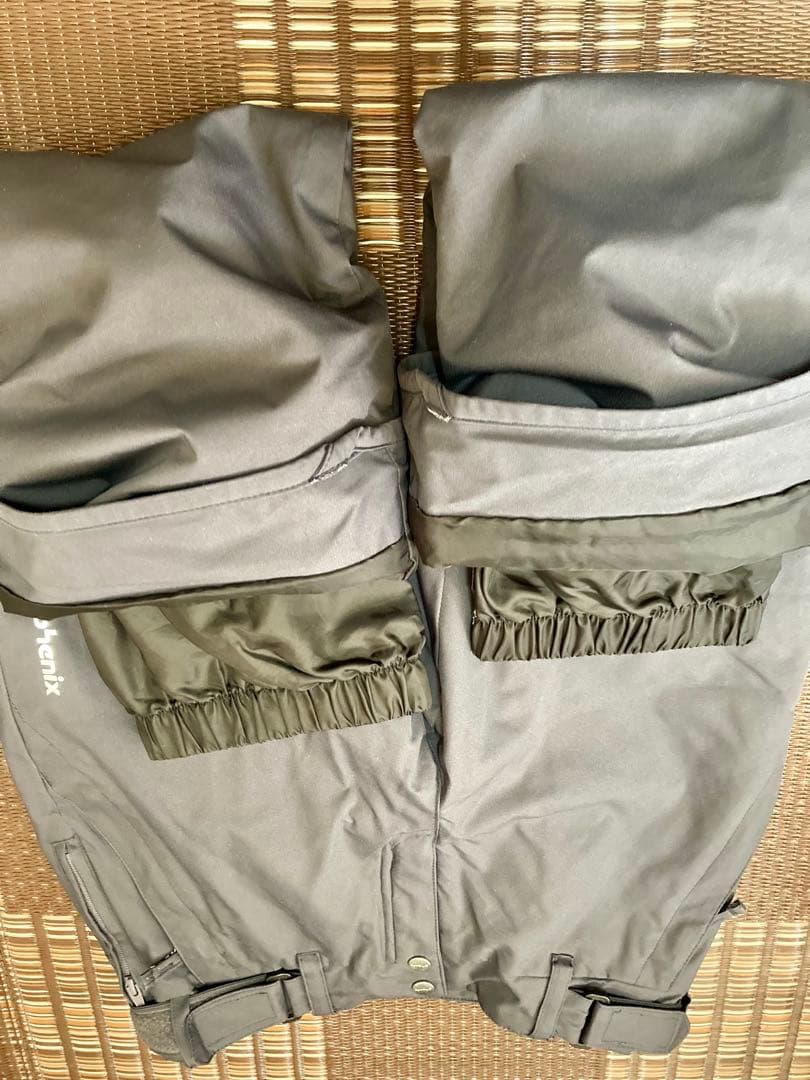 phenix フェニックス スキーウェア 上下セット スノボウェア　撥水加工済み