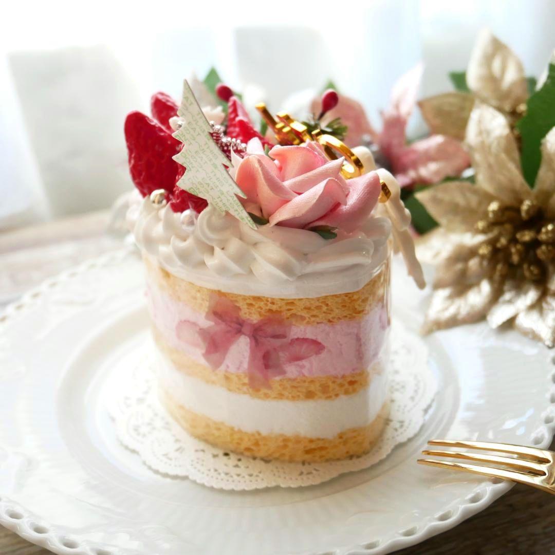【ひまわり様】◆フェイクスイーツ◆ローズ＆リボン♡賑やか♬苺のX'masケーキ◆