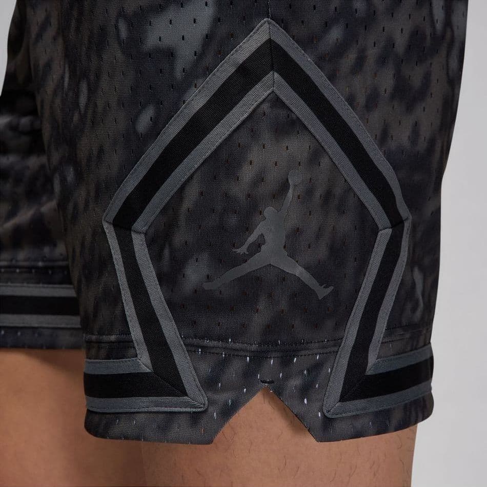 ジョーダン ナイキ バスケ 上下 ノースリーブシャツ ショートパンツ 新品 M