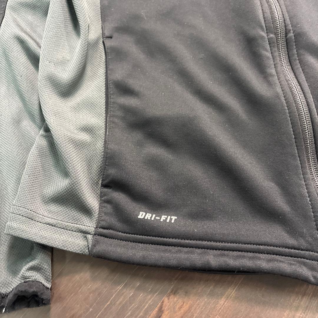 8LA1 NIKE DRI-FIT トラックジャケット　ブラック　スポーツ