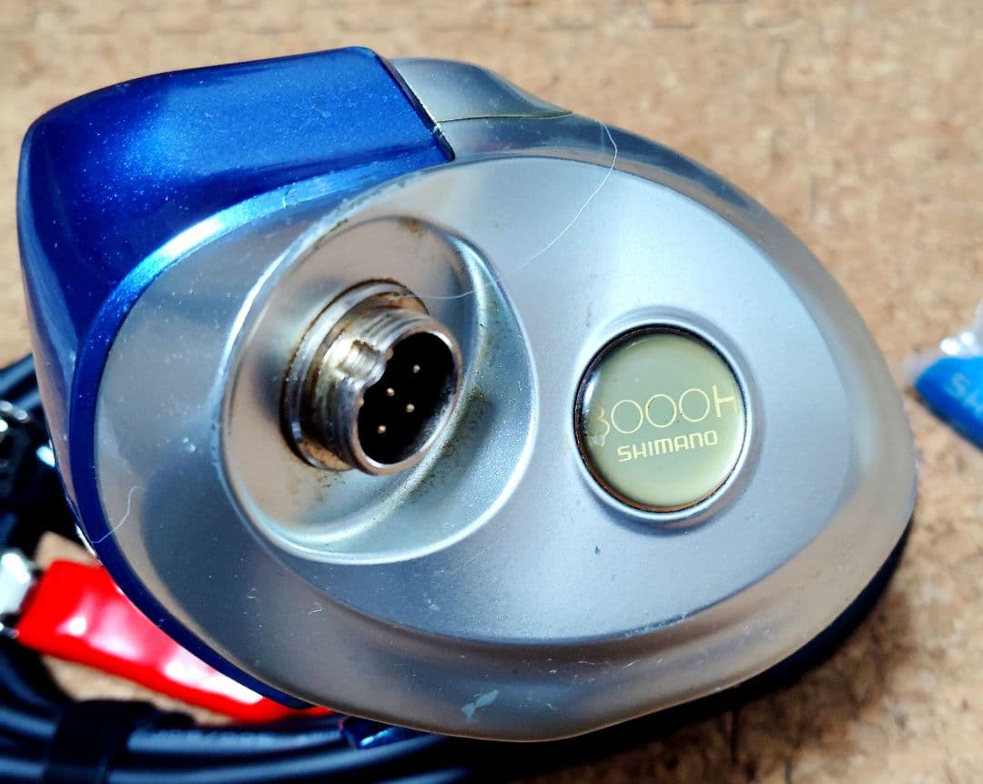 電動リール シマノ 電動丸 3000H オーバーホールメンテナンス済み 美品　⑨