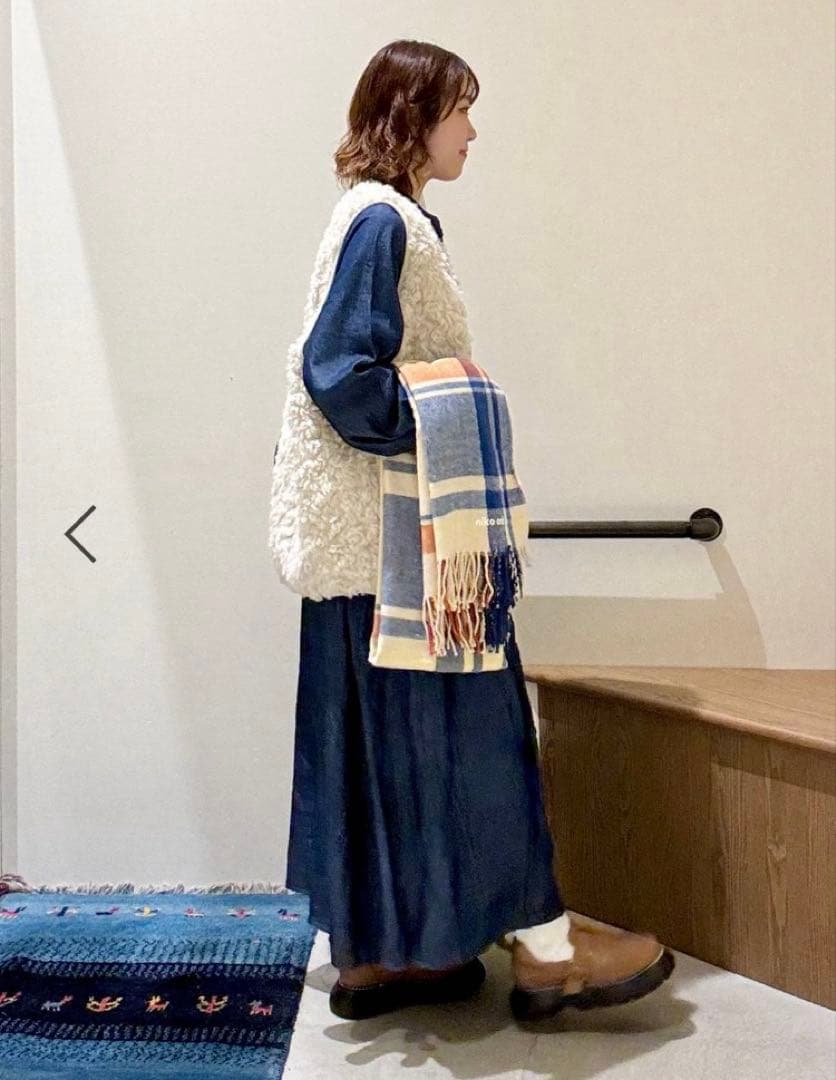 ニコアンド 大人なデニムワンピース erinkoさんプロデュース メイクスタッフ