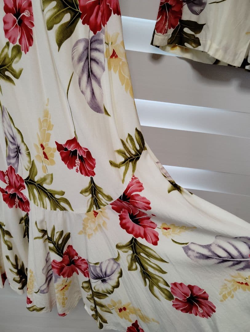 アロハシャツ　ムーム　ペア