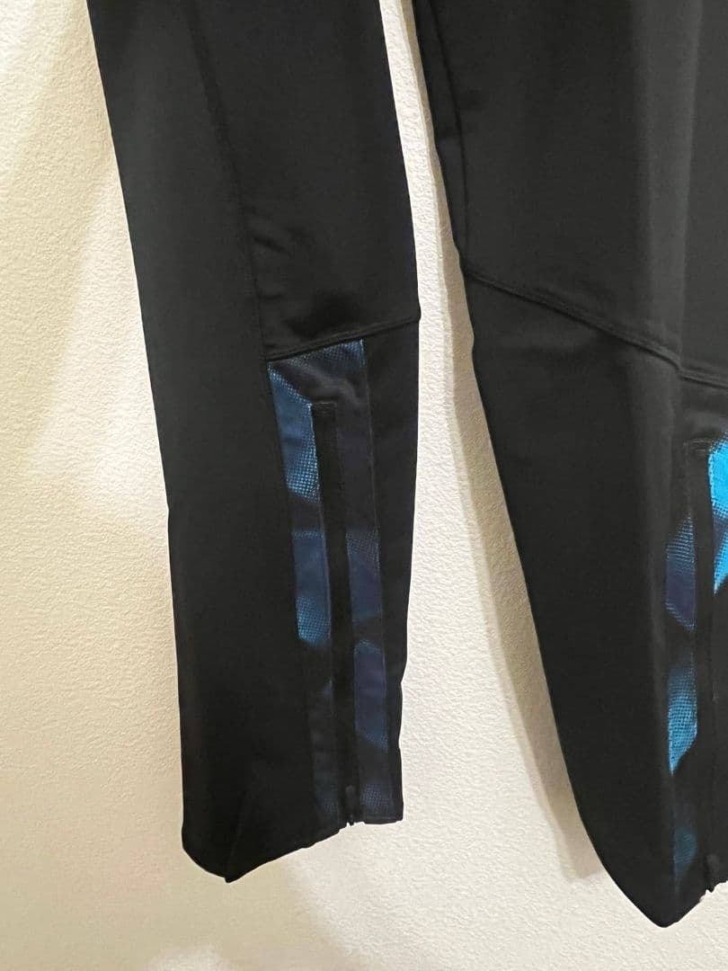 UMBRO【新品タグ付き】ラグビーイングランド代表ドリルパンツ黒　海外Sサイズ