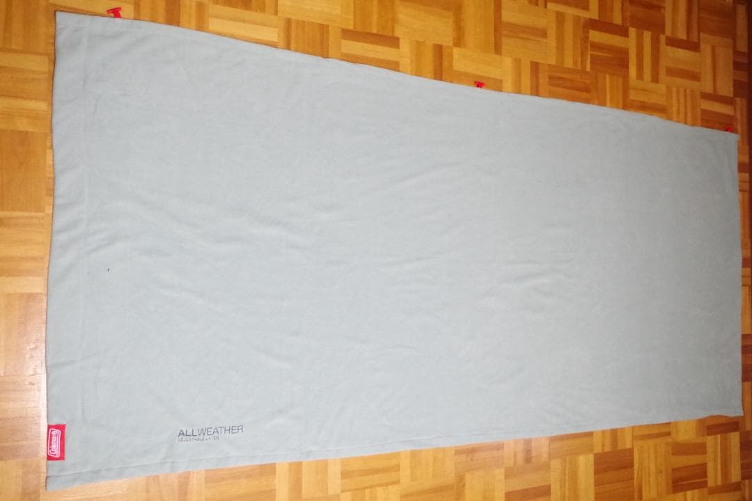 極美品！コールマン！マルチレイヤースリーピングバッグ 4シーズン対応モデル！人気