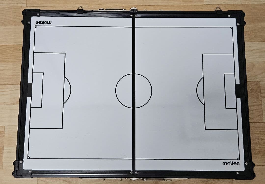 【未使用】モルテン molten サッカー用 作戦盤 SF0070 折りたたみ