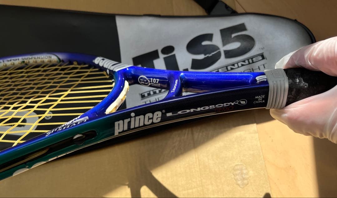 テニスの王子様　不二周助モデル　prince テニスラケット