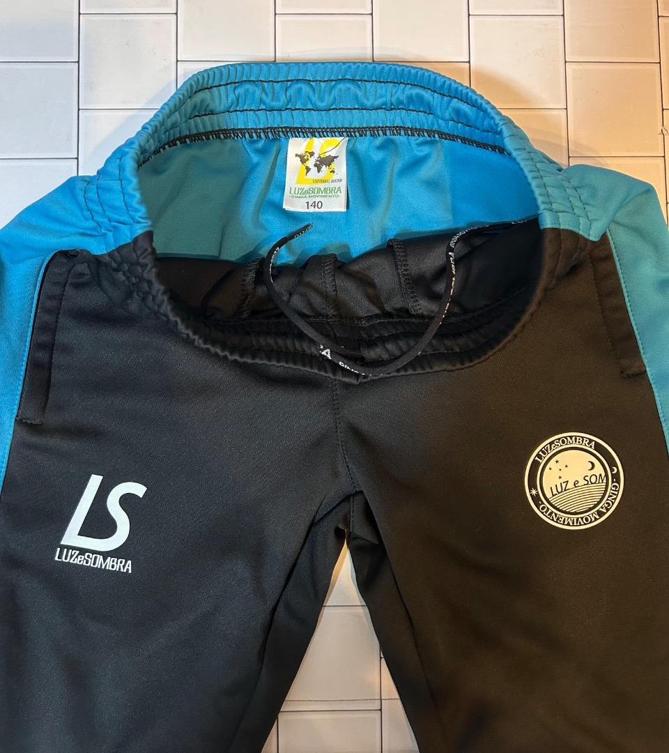 美品◆ LUZ e SOMBRA 140 ジャージ　上下　ルースイソンブラ