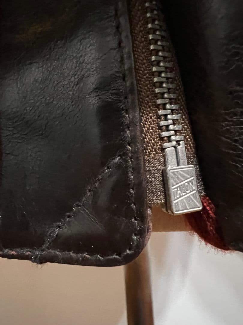 実名復刻　赤リブ　A−2 フライトジャケット　牛革 M