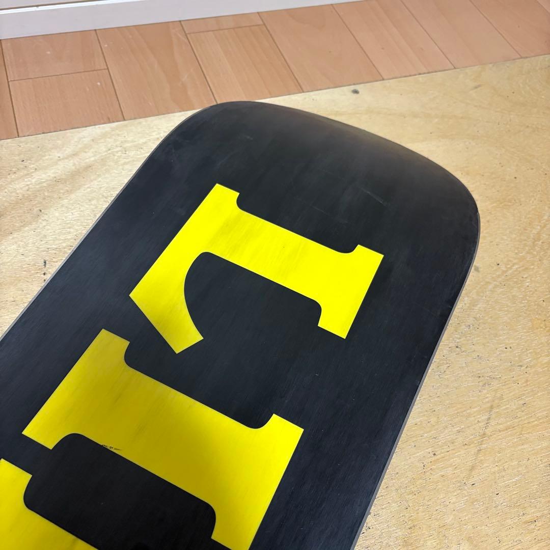 リブテック スノーボード ロッカーボード グラトリ FLOW ビンディング 雪山