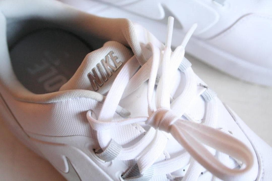 25.5cm ナイキ エアズーム ビクトリー ホワイト メタリックシルバー