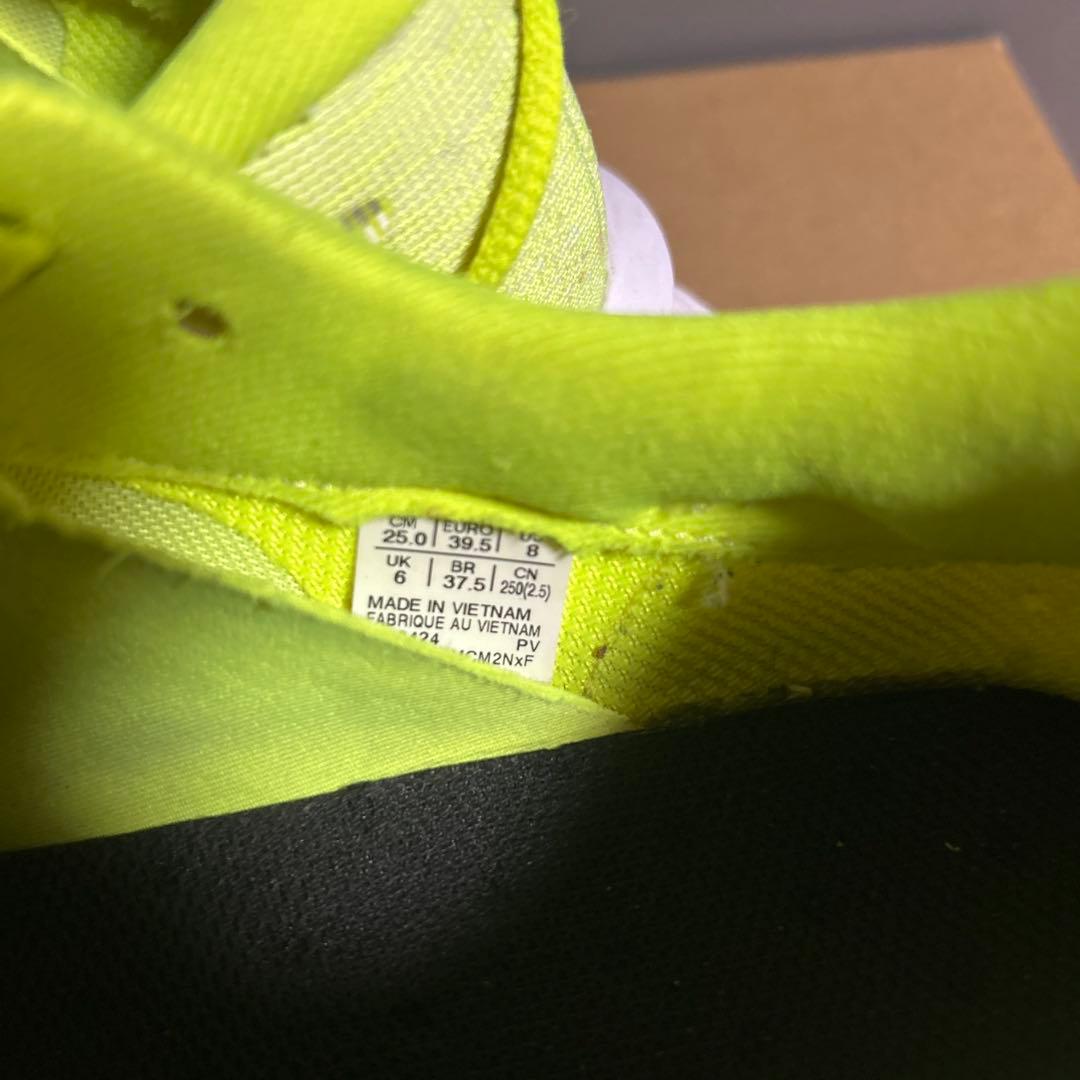 アシックス　マジックスピード4イエロー