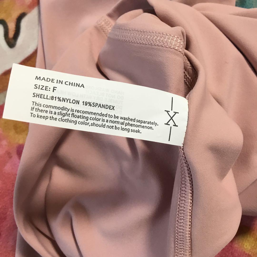 ピンク ハイウエスト レギンス