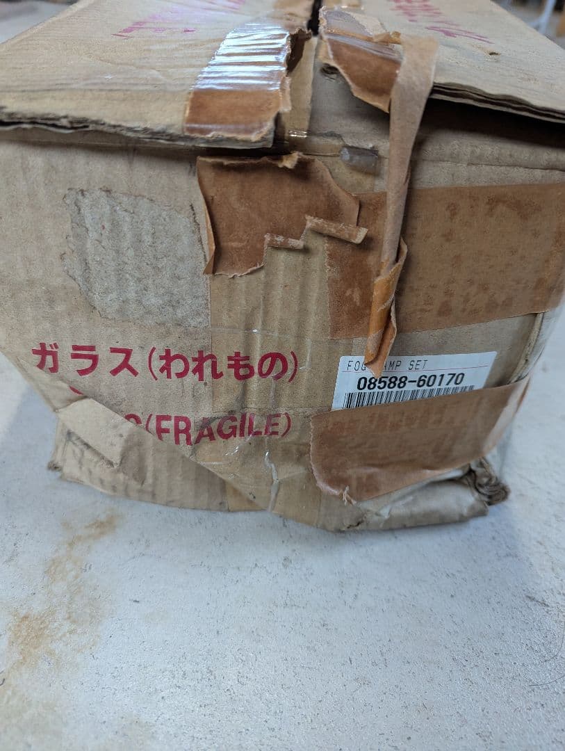 【坂本】トヨタ純正 フォグランプ