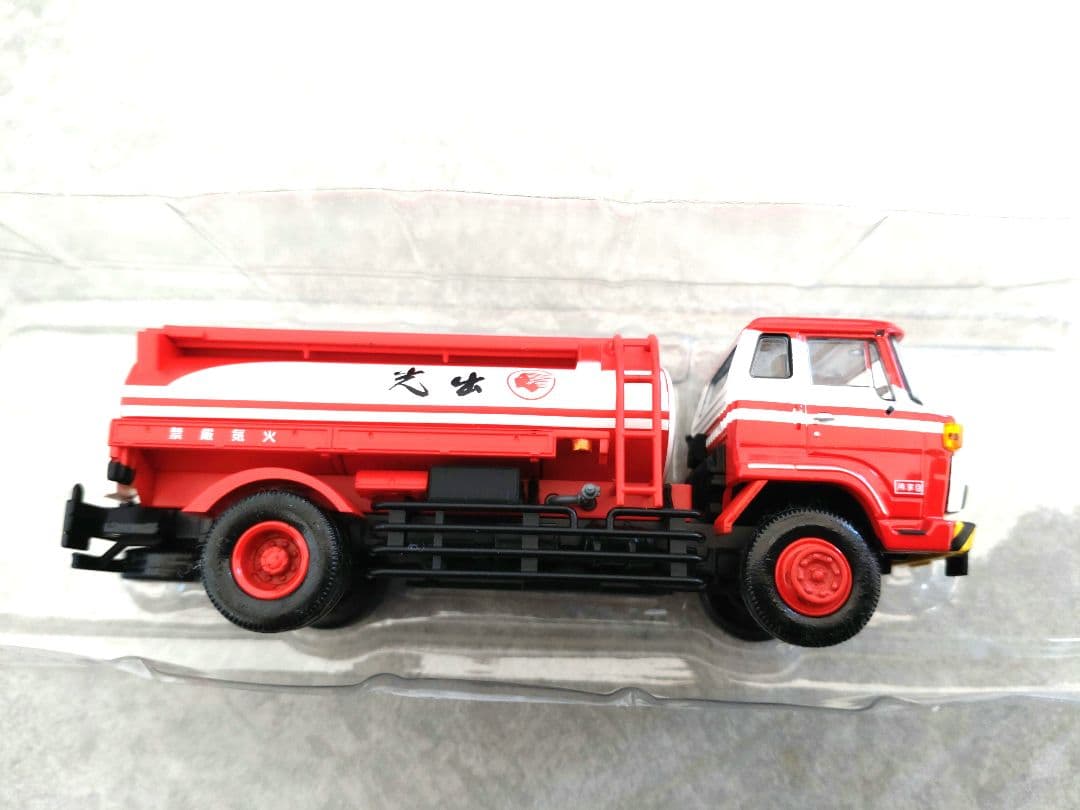 【絶版希少】【新品】TOMICALIMITED VINTAGE日野タンクローリー