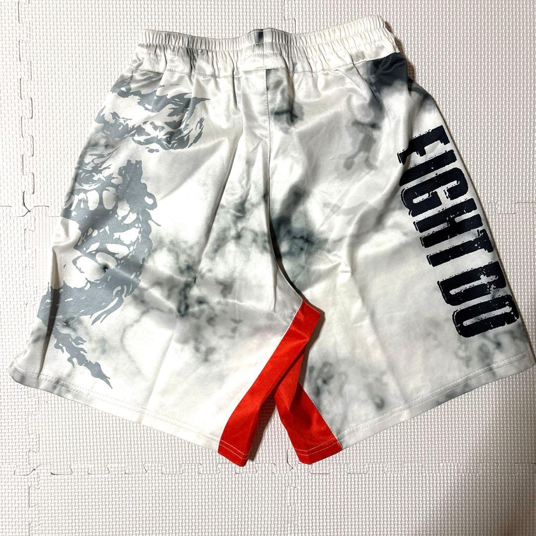 ラディカルフィットネス　ファイドゥ　【新品】　ハーフパンツ　ホワイト　XSサイズ