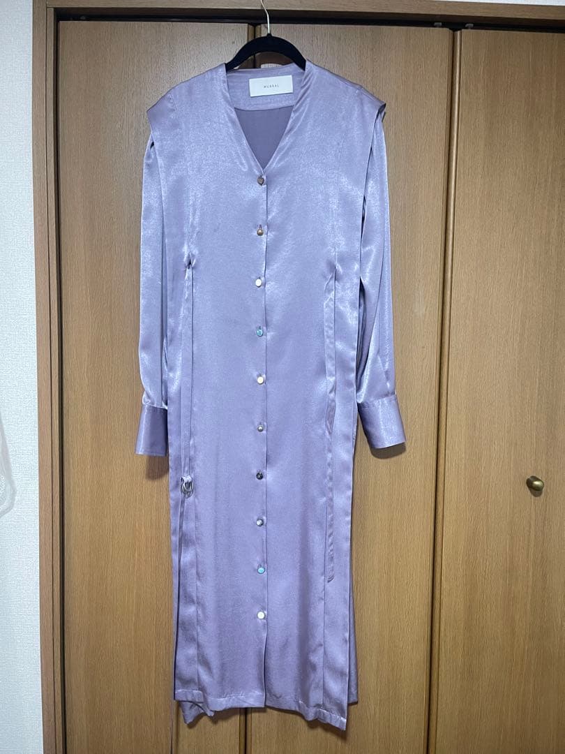 MURRAL サテンワンピース