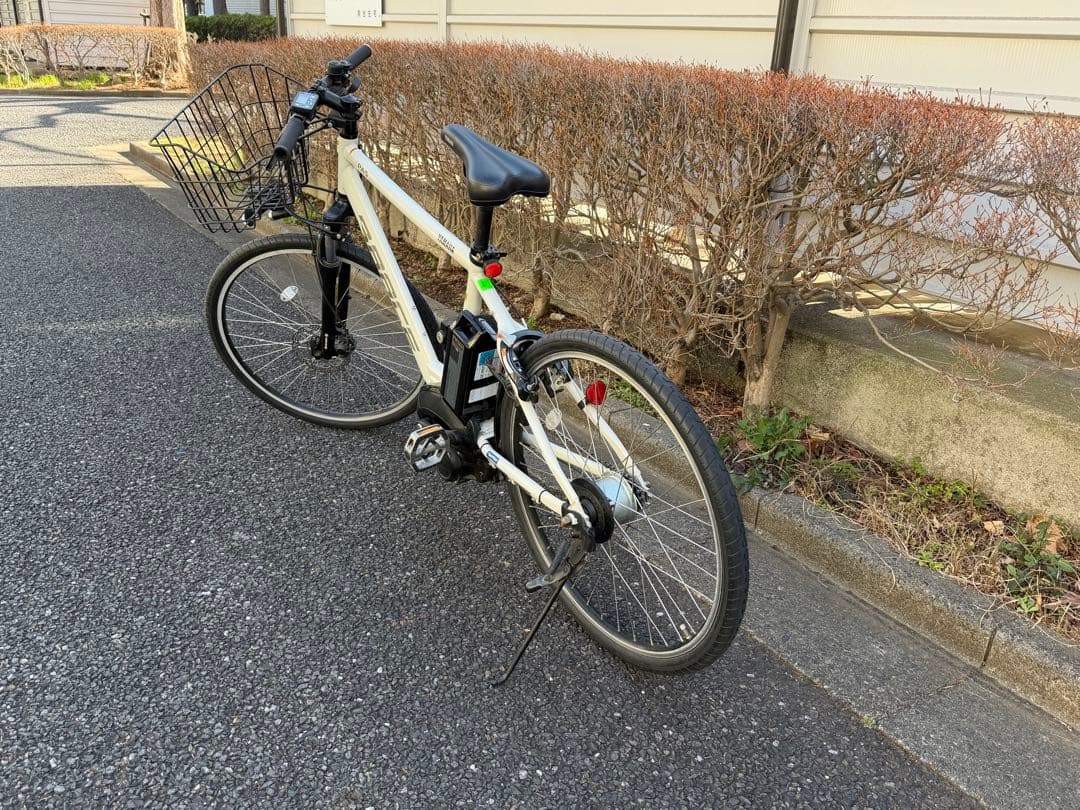 ヤマハ　スポーツ電動自転車　パス ブレイス　YAMAHA 2023年購入　白
