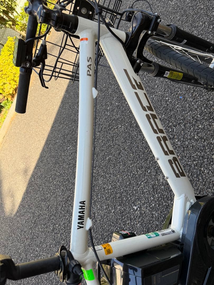 ヤマハ　スポーツ電動自転車　パス ブレイス　YAMAHA 2023年購入　白