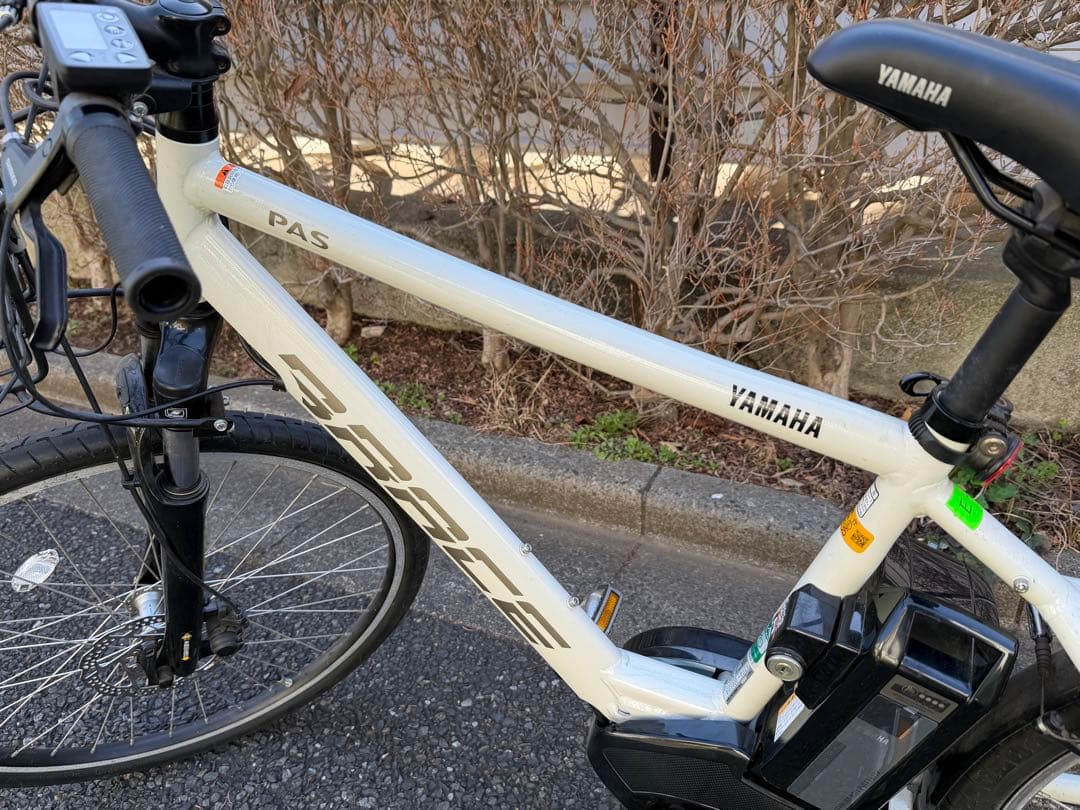 ヤマハ　スポーツ電動自転車　パス ブレイス　YAMAHA 2023年購入　白