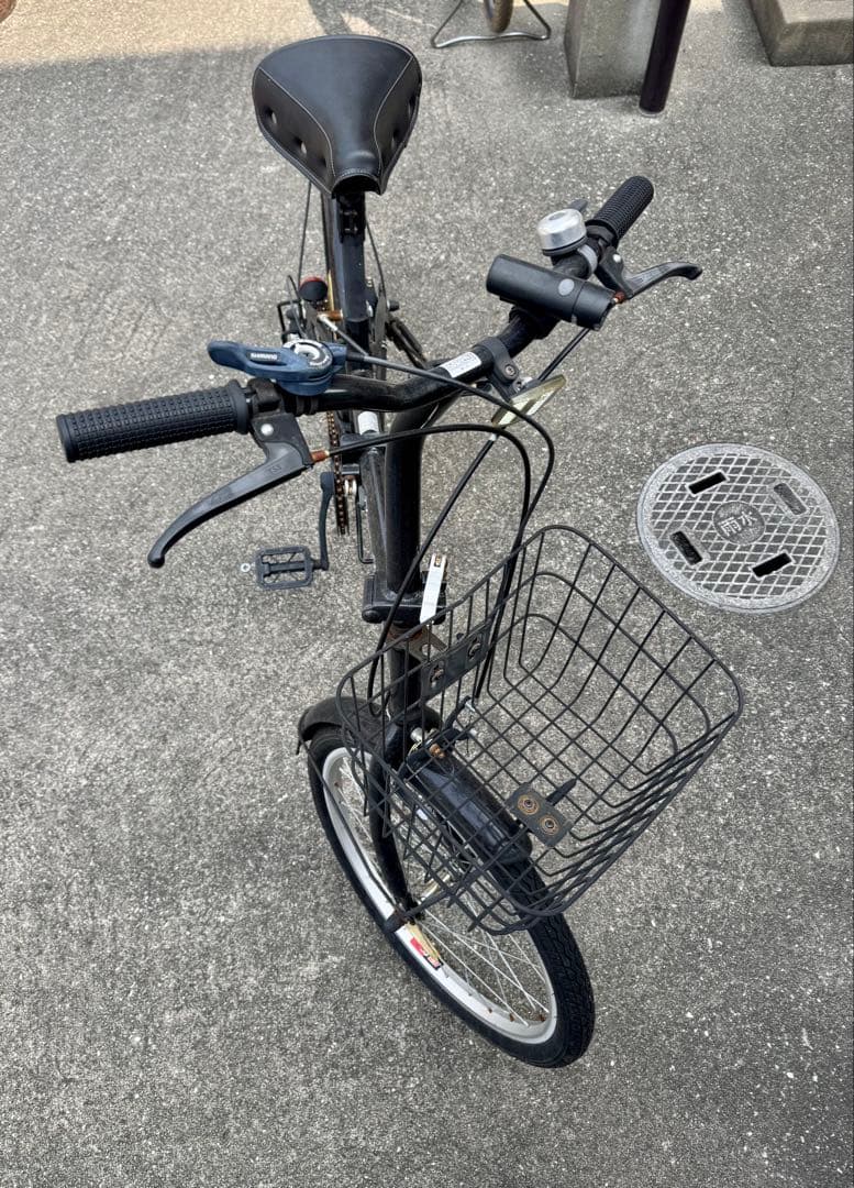 美品】折りたたみ自転車 外装6段変速付 (西宮北口エリア引取限定)