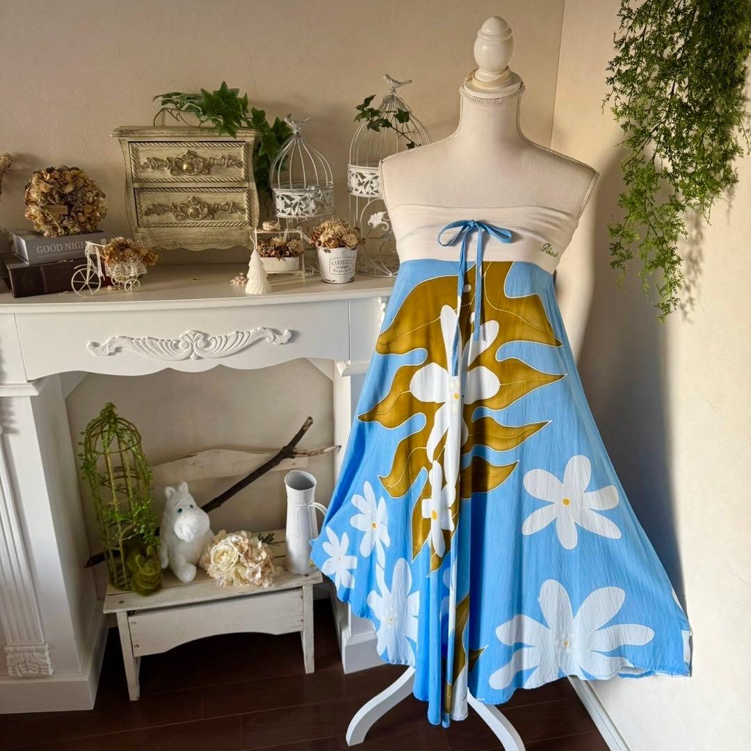 フラ　ハワイアンリゾートワンピース　ドレスハワイ　フラダンス　青　ベアトップ　海