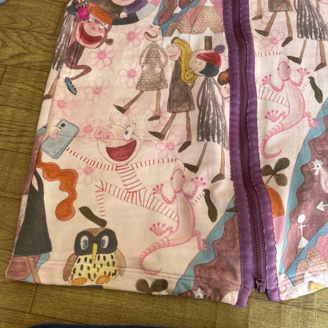 アルベロベロ　キャラクター柄 フルジップパーカー M