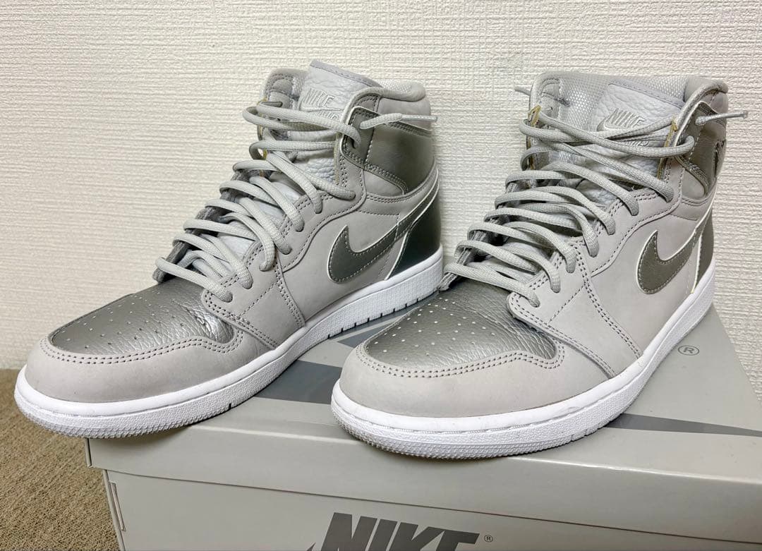 【最終値下げ】ナイキ エアジョーダン1 レトロ ハイ OG メタリック シルバー