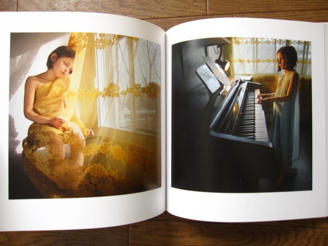 Anna & Eve　Viktoria Sorochinski