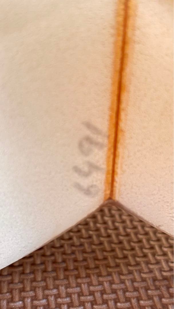 Al Merrick チャンネルアイランド SASHIMI 6’3 Fin付き