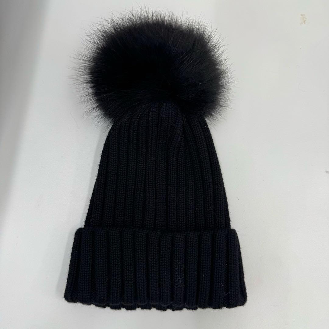 モンクレール　ニット帽　ポンポン　ブラック