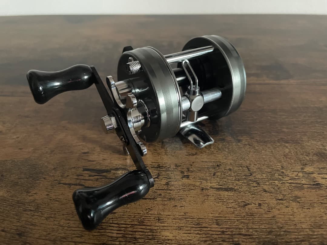 専用　ABU Ambassadeur 2500C ROCKET アンバサダー